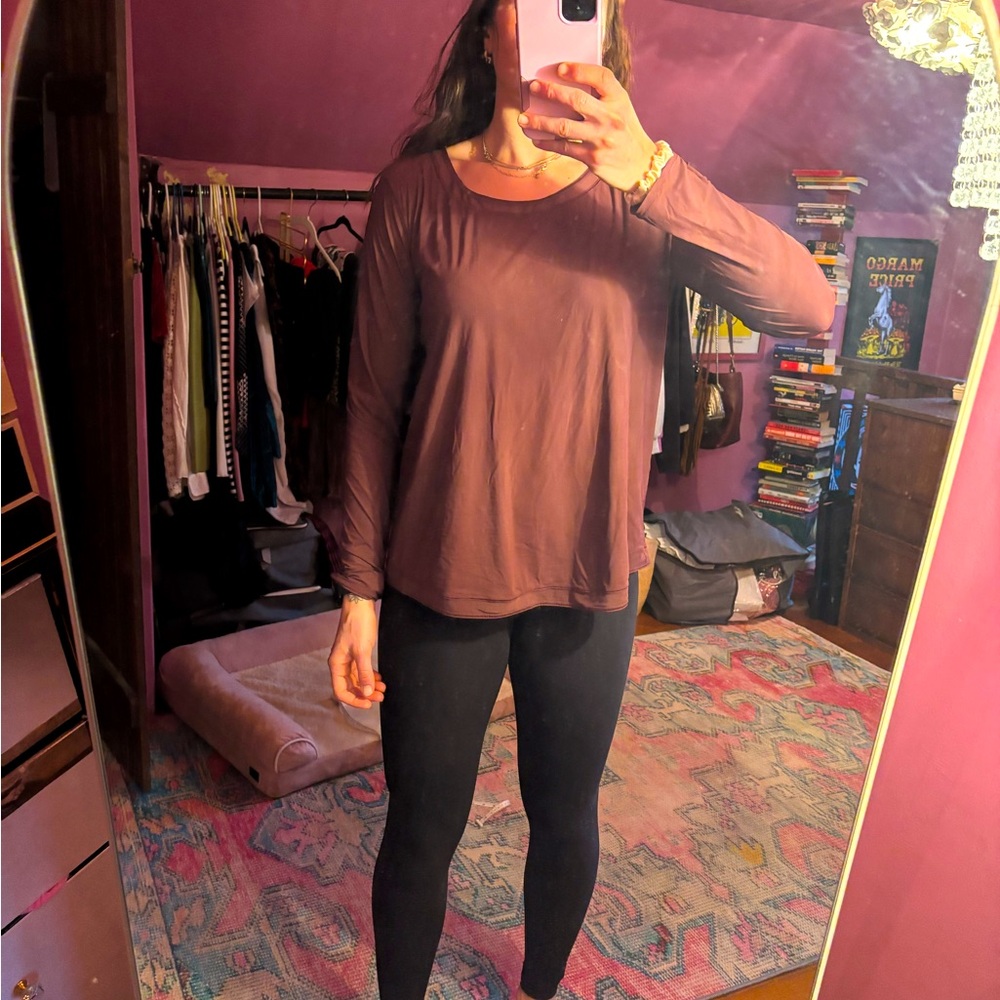 Lululemon long sleeve open back tee
